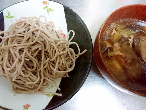 茄子と豚肉のつけそば